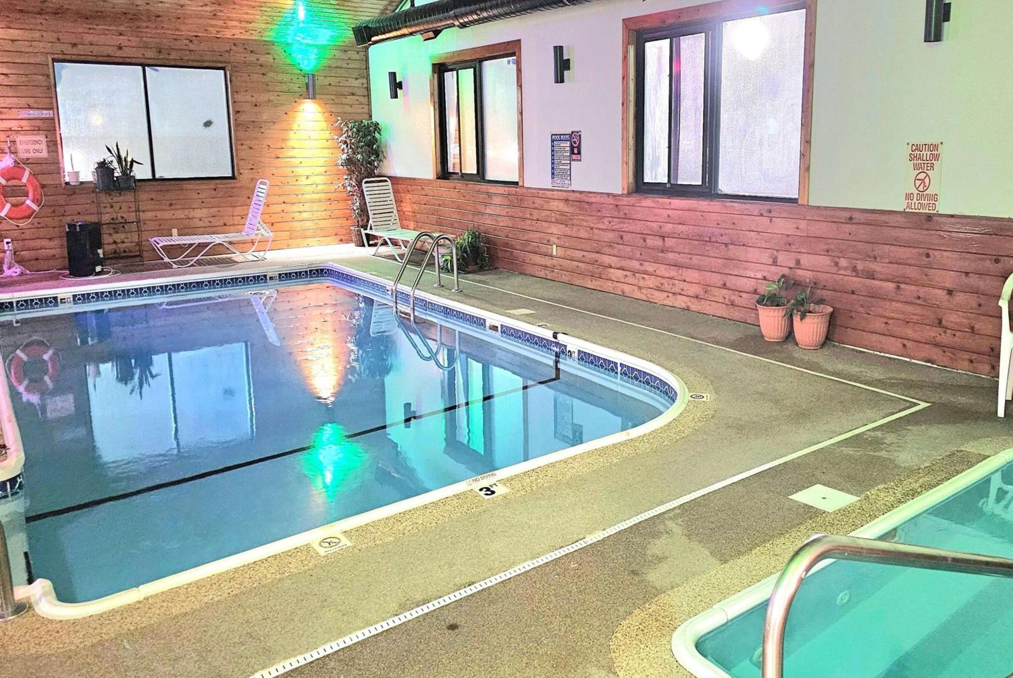 Days Inn By Wyndham Ozark Springfield Экстерьер фото