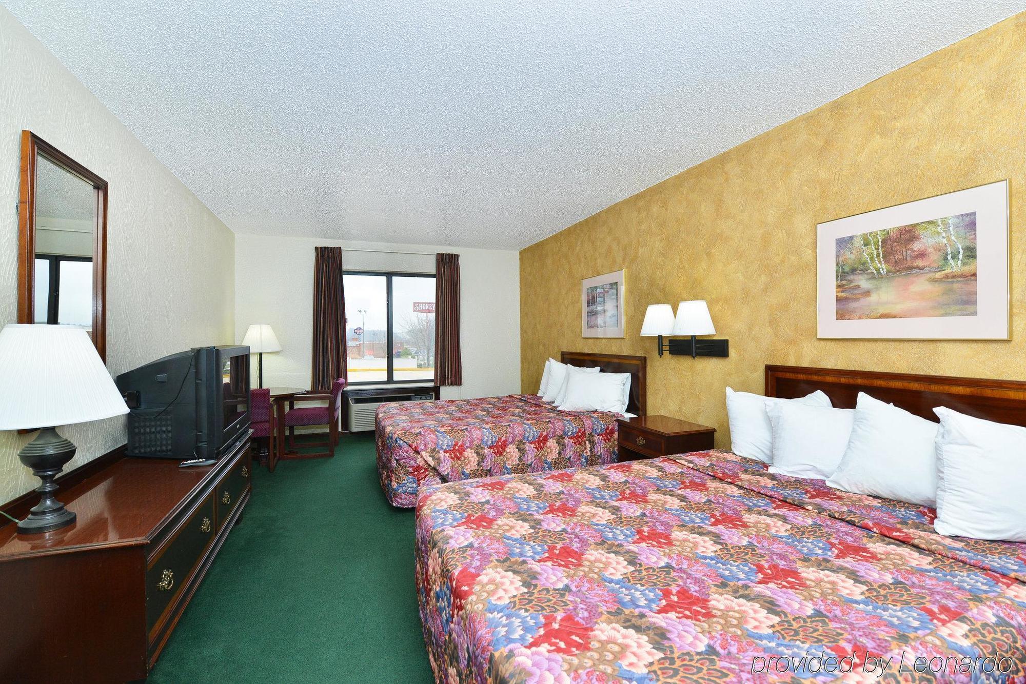 Days Inn By Wyndham Ozark Springfield Экстерьер фото